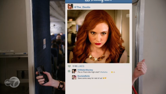 Assista ao piloto da nova sitcom selfie de Karen Gillans e veja se é tão ruim quanto o trailer fez parecer