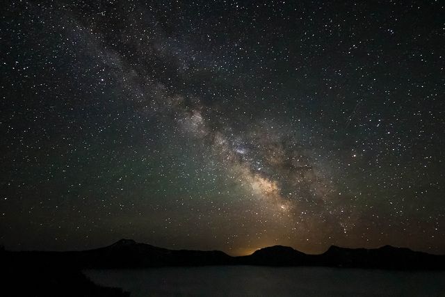 El 80% dels nord-americans no poden veure la Via Làctia a causa de la contaminació lumínica