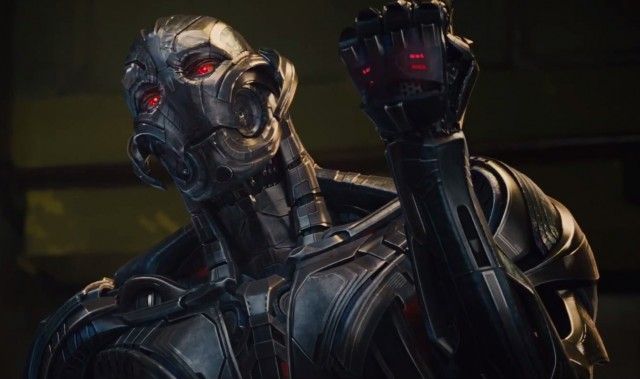 Joss Whedon ve Kevin Feige Yenilmezler Hakkında Konuşuyor: Ultron Ölüm Çağı; ikna olmadık
