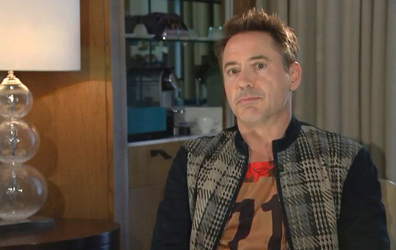 Robert Downey Jr. se enigste spyt wat uit daardie Avengers-onderhoud gestap het, was dat hy dit nie vroeër gedoen het nie