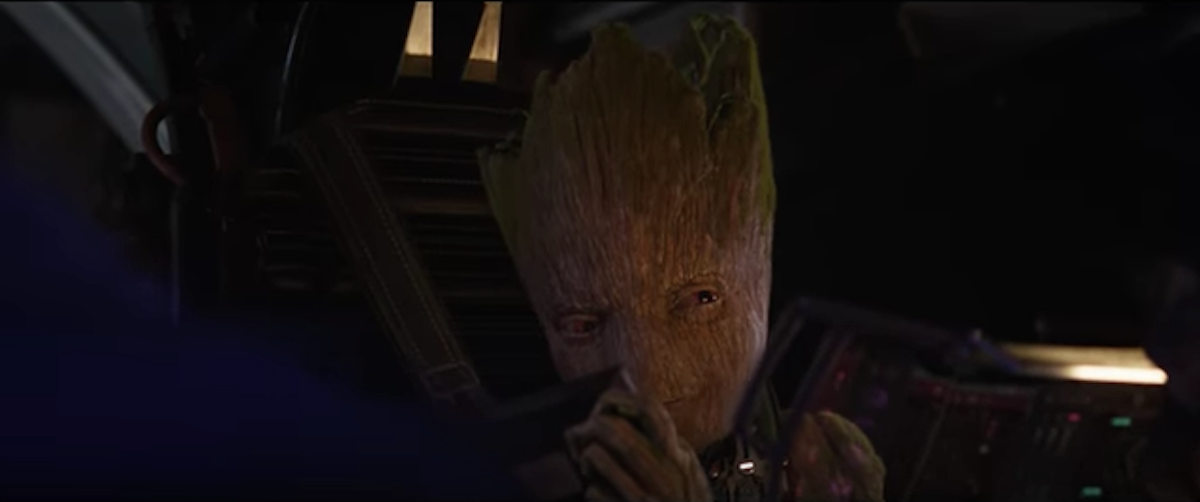 Sarkastiese Teenage Groot in New Avengers: Infinity War Spot is my Everything