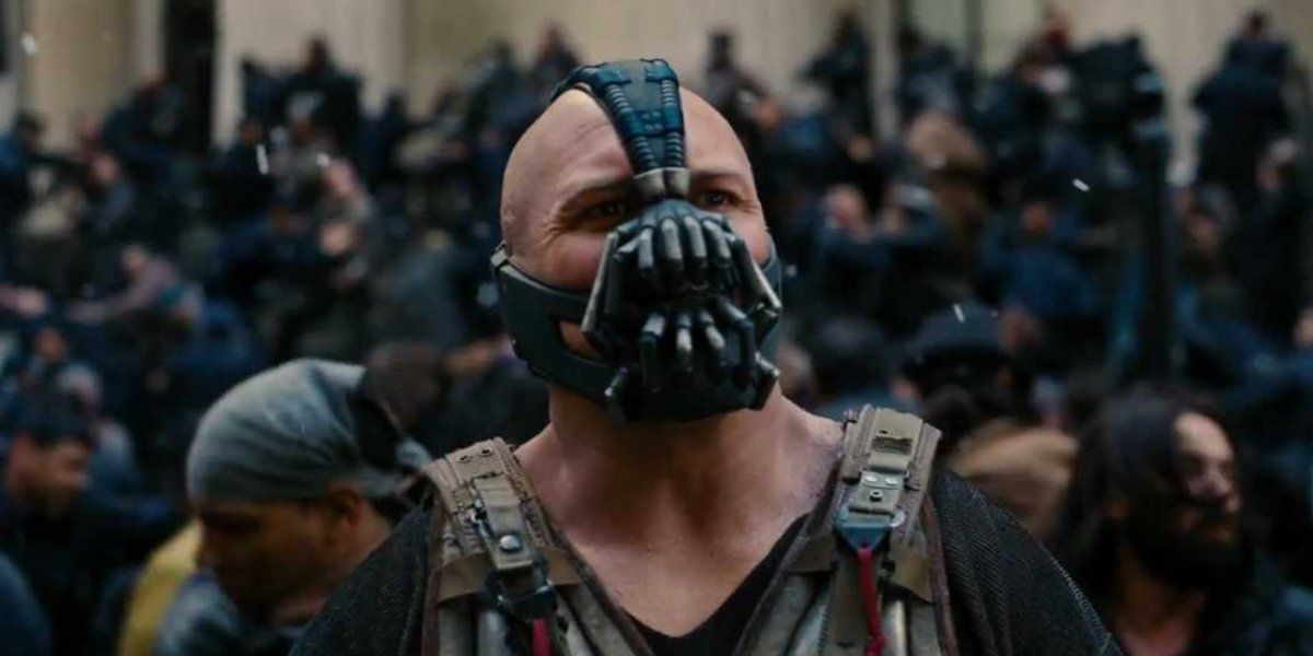 Tom Hardy como Bane en The Dark Knight Rises