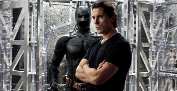 Christian Bale Batman jelmeze jobb gazember, mint Ra al Ghulja, A Joker vagy Bane