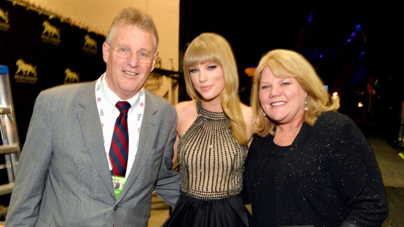 La acusación de agresión al padre de Taylor Swift renueva el debate sobre los límites de la prensa