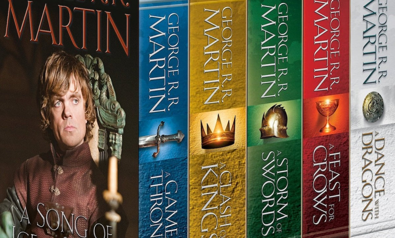   George R. R. Martín's A Song of Ice and Fire Game of Thrones books box set.