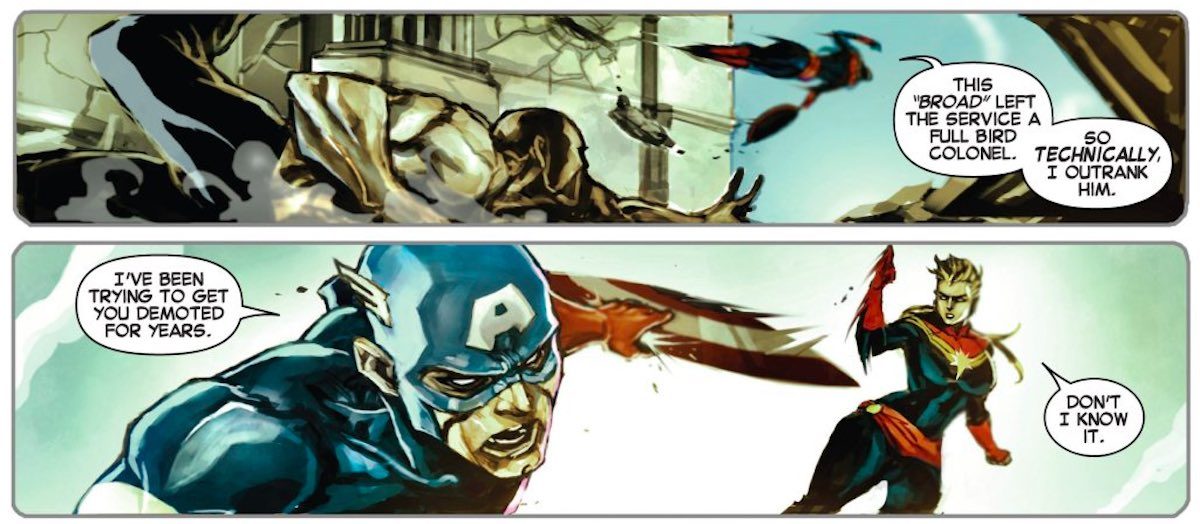 Kaptein Marvel og Captain America snakker om hvordan hun overgår ham i tegneseriene.