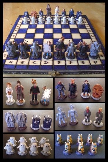 Questo set di scacchi di Doctor Who è adorabile