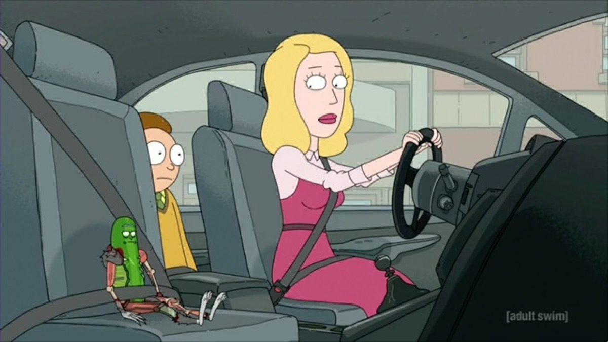 Rick, como Pickle Rick, viaja a casa en el asiento del pasajero del automóvil con la familia después de la terapia.