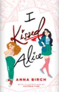 Pocałowałem okładkę książki Alice.
