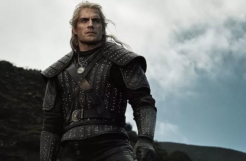 Henry Cavill, The Witcher 1. sezonda Rivialı Geralt rolünde