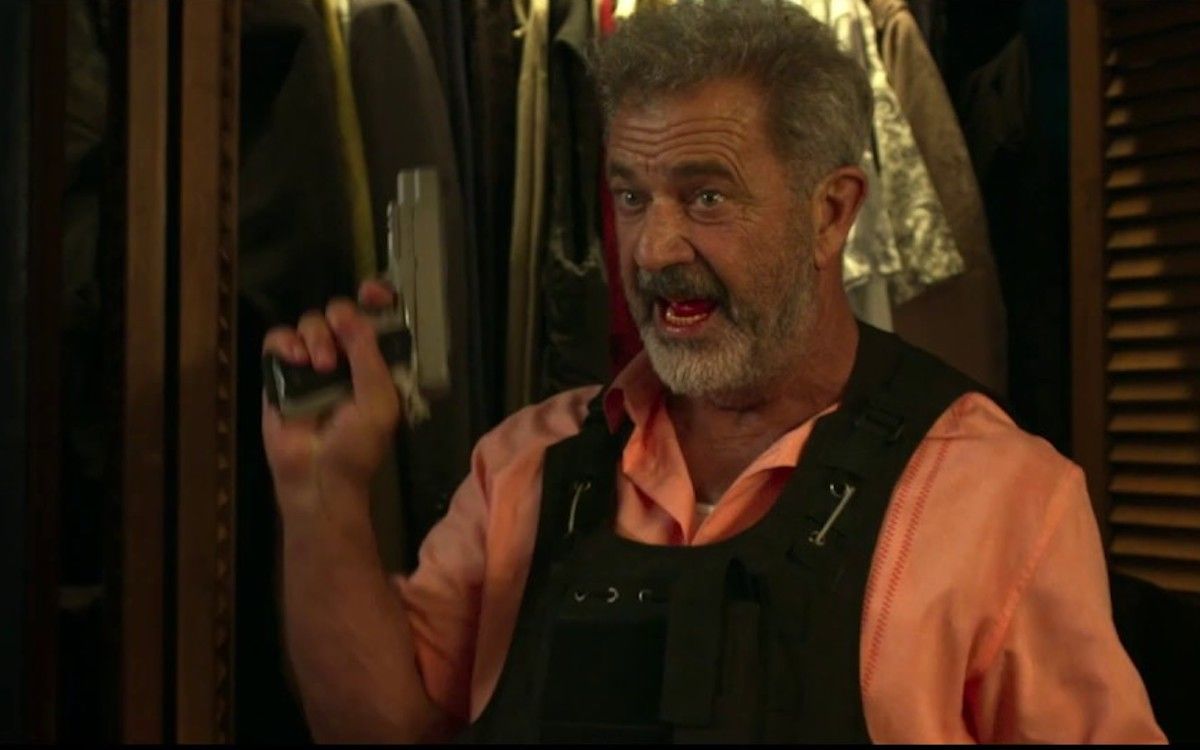 Tha a h-uile dad singilte mu dheidhinn trèilear film Mel Gibson’s Puerto Rico Hurricane Heist Movie Infuriating