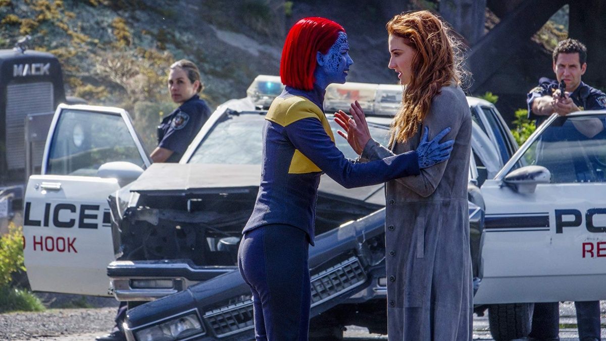 נשות ה- X-Men ענייניות גם אם עוף החול האפל לא מבין מדוע