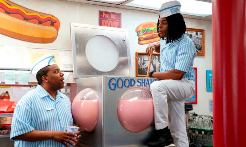 Paramount+ serverer den første 'Good Burger 2'-trailer med en side af nostalgi