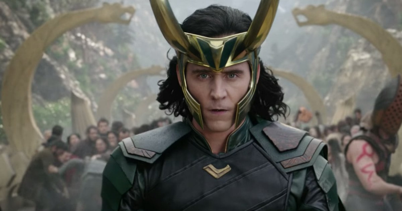 Přál bych si, aby se tento skvělý Loki cosplay mohl objevit v MCU