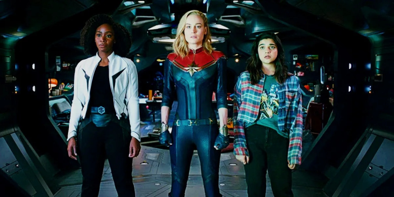 Представянето в бокс офиса на „The Marvels“ не е извинение за жените на Marvel да заемат задната седалка
