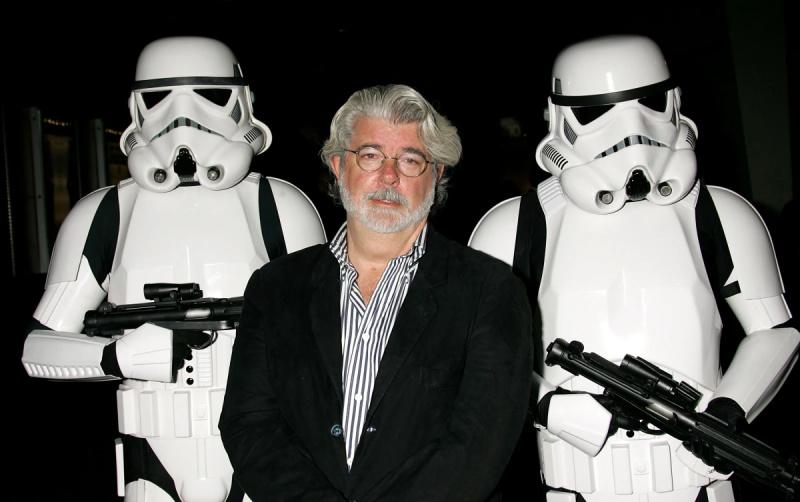  George Lucas con soldados
