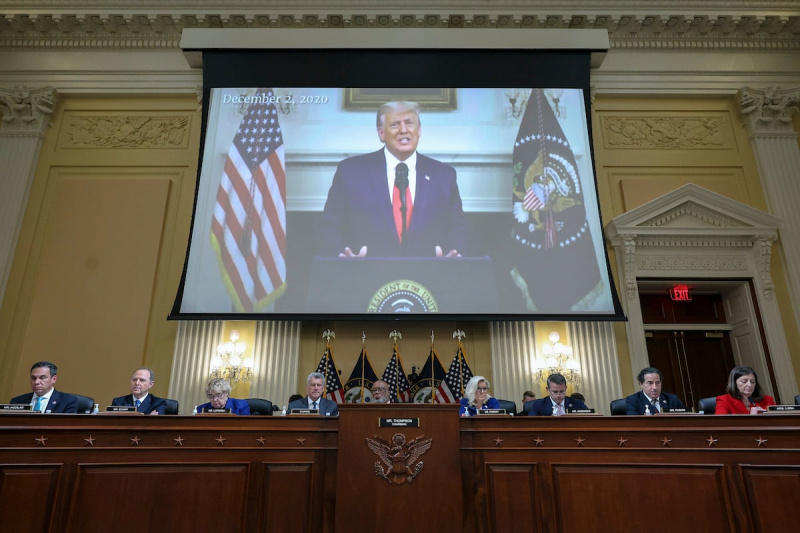  Eski Başkan Donald Trump'ın bir videosu, ABD Başkentine 6 Ocak Saldırısını Soruşturmak İçin Meclis Seçim Komitesi tarafından bir duruşma sırasında oynatıldı.