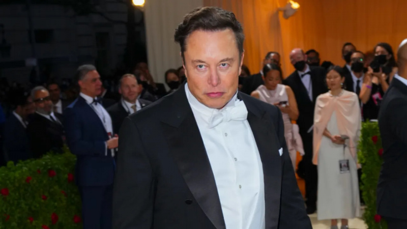 Jeg spurte Twitters AI om Elon Musk gjør en god jobb. Gjett hva den sa?