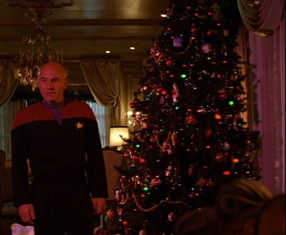 Picard_con_árbol_de_Navidad