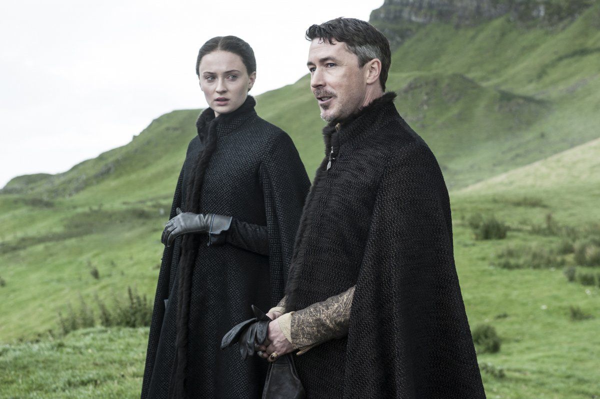 Game of Thrones Producers oor waarom Sansa se storielyn van die boeke afwyk