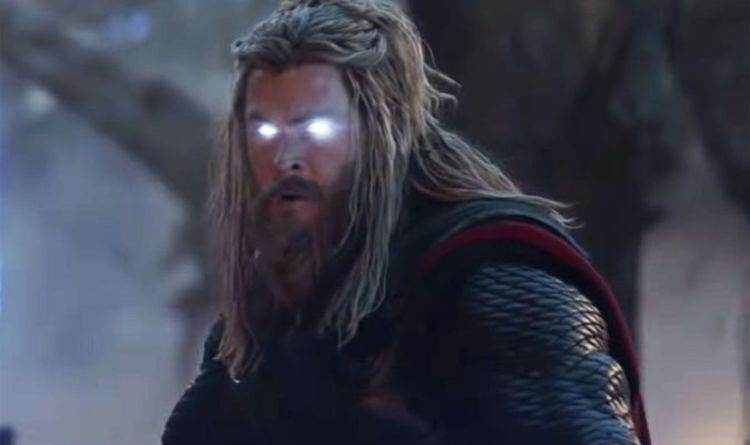 Chris Hemsworth Avengers: Endgame final savaşında Thor olarak