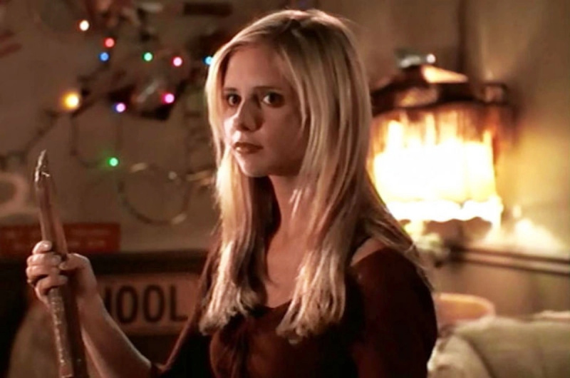 أين يمكنك مشاهدة فيلم 'Buffy the Vampire Slayer'؟