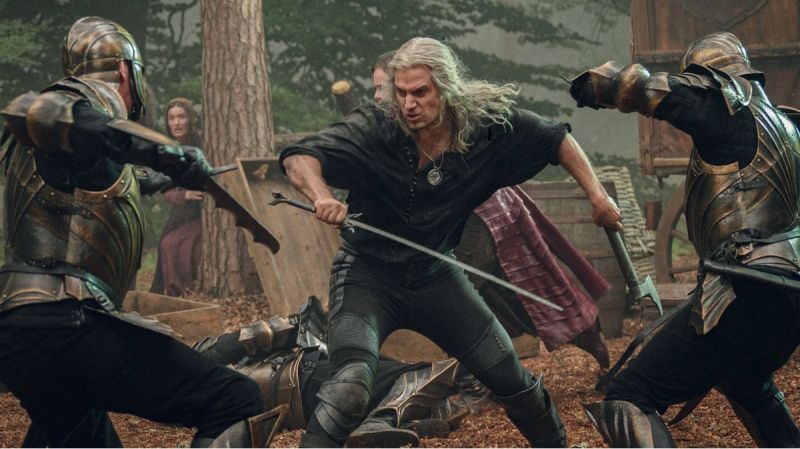   Henry Cavill lucha por última vez como Geralt en The Witcher.
