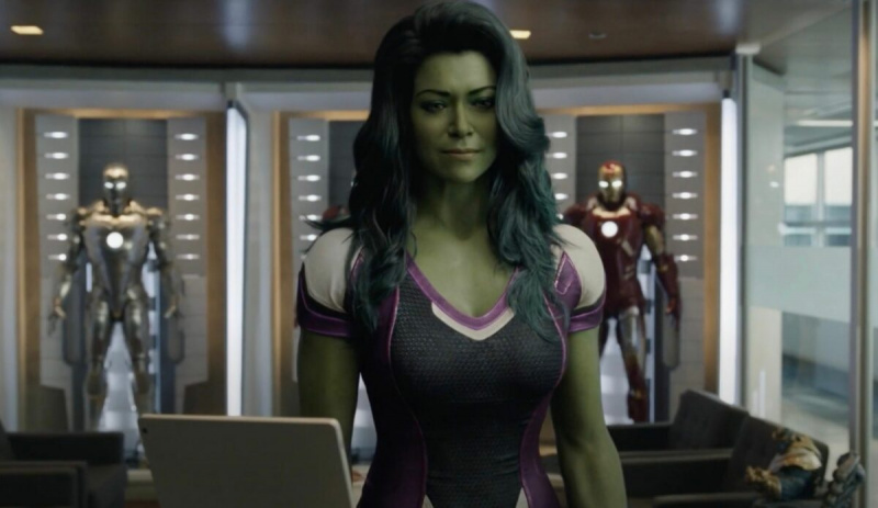 Tatiana Maslany ja 'She-Hulk' Showrunner Jessica Gao puhuvat peikot peikottelemalla