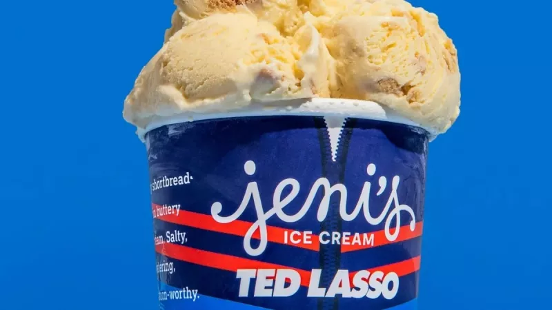 Jeni's Ice Cream udgav en Ted Lasso-smag, så selvfølgelig prøvede jeg det